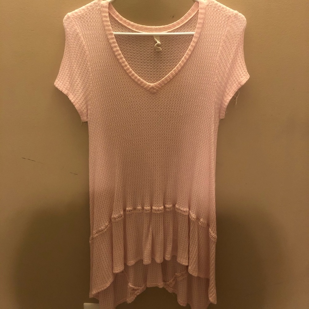 Waffle v neck top with cute details